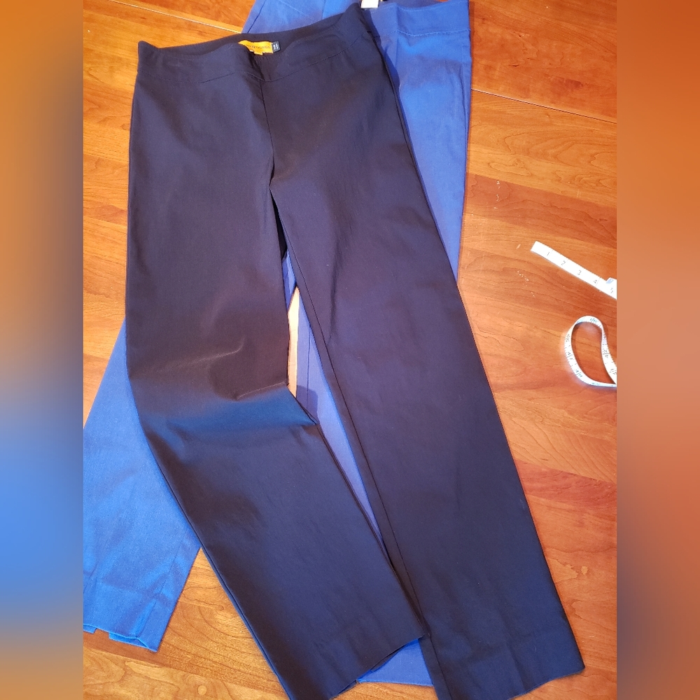 Roberta Freymann Stretch Pull-on Pant, Size 6, Black.